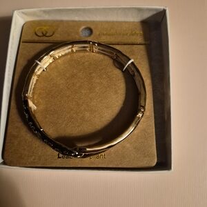 Elegant Gold  Stretch Bracelet